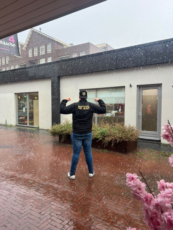 Een Hunter in de regen: het spel gaat gewoon door